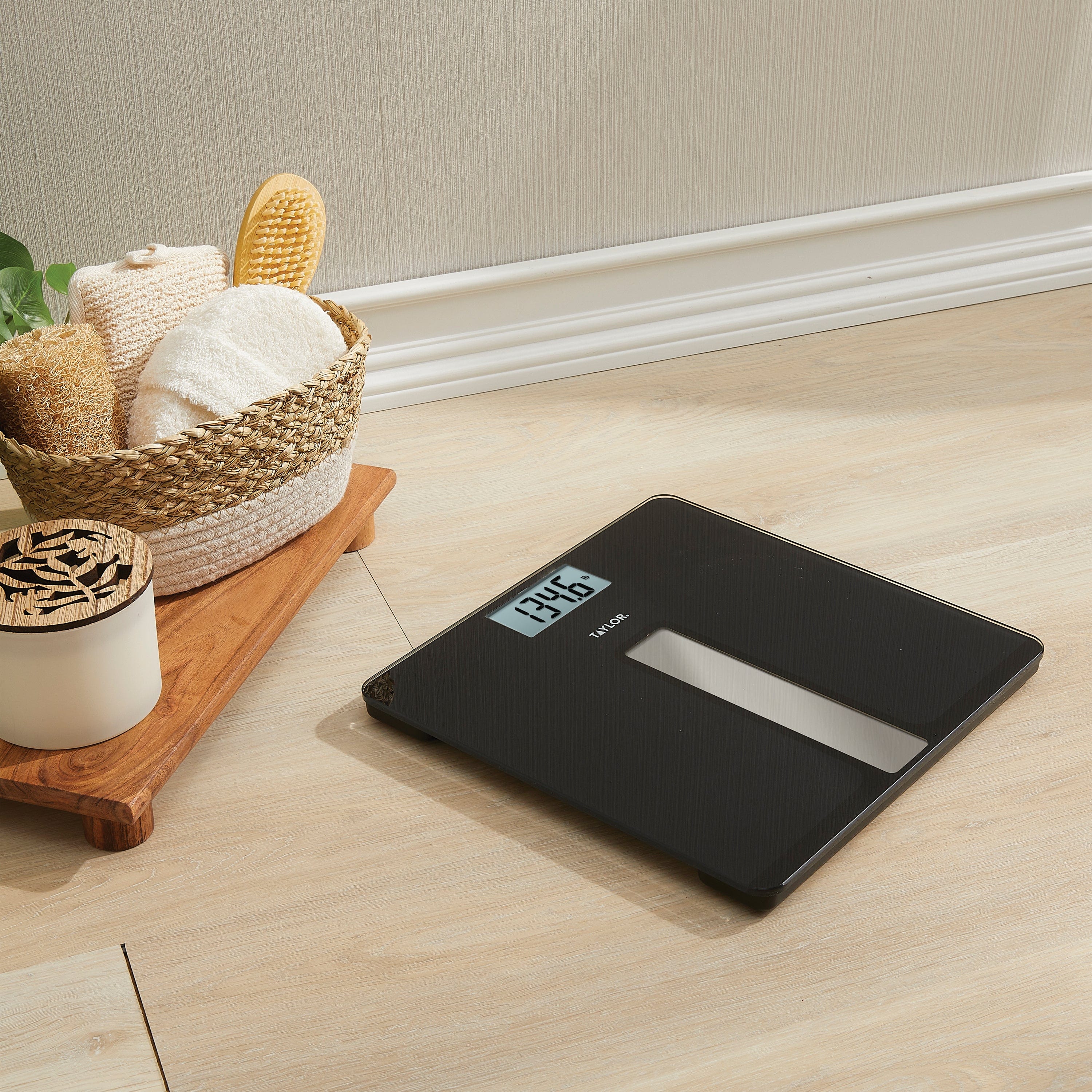 Digital Light-Powered Bath Scale - Image 3