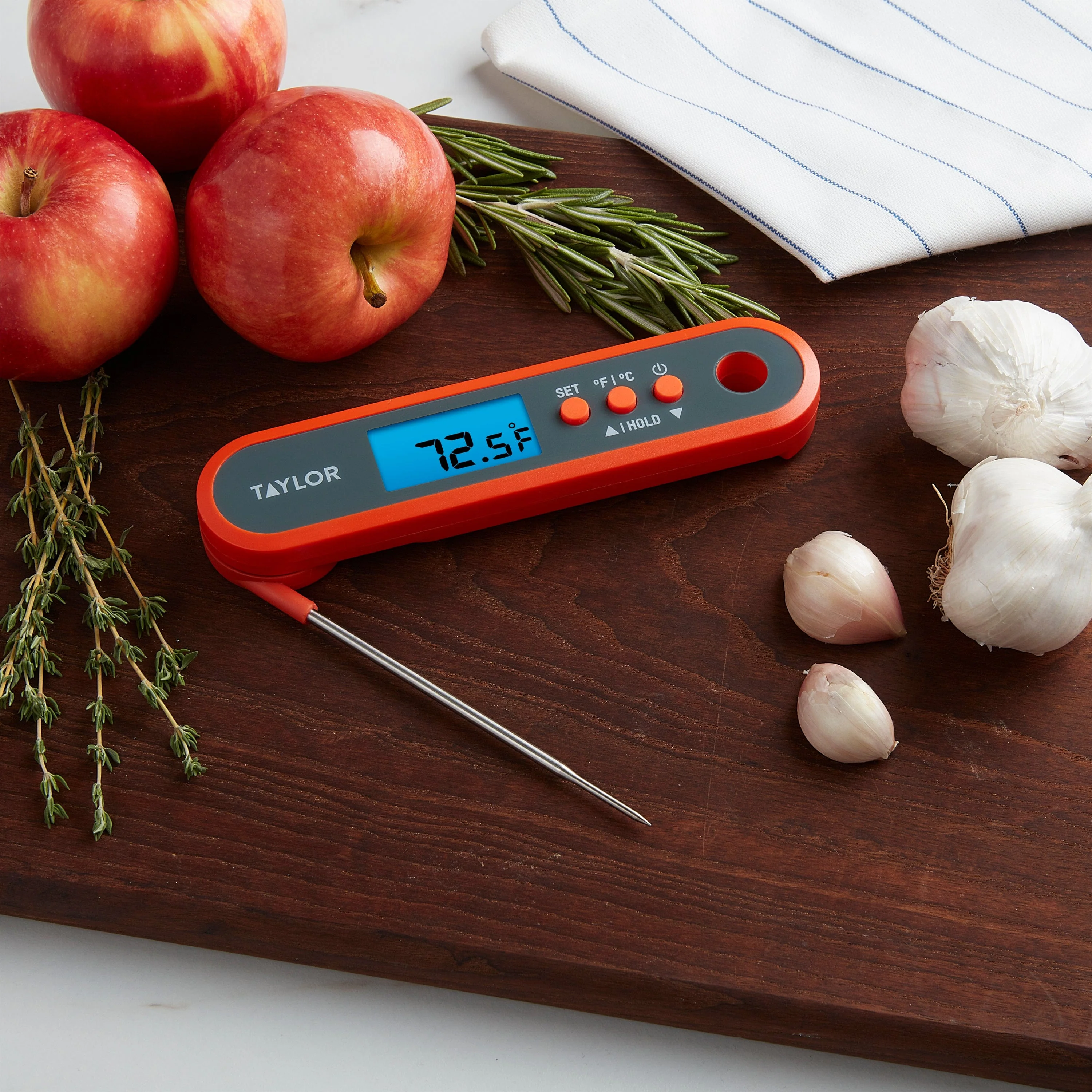 Digital Waterproof Thermometer, with a Folding Probe - Image 3