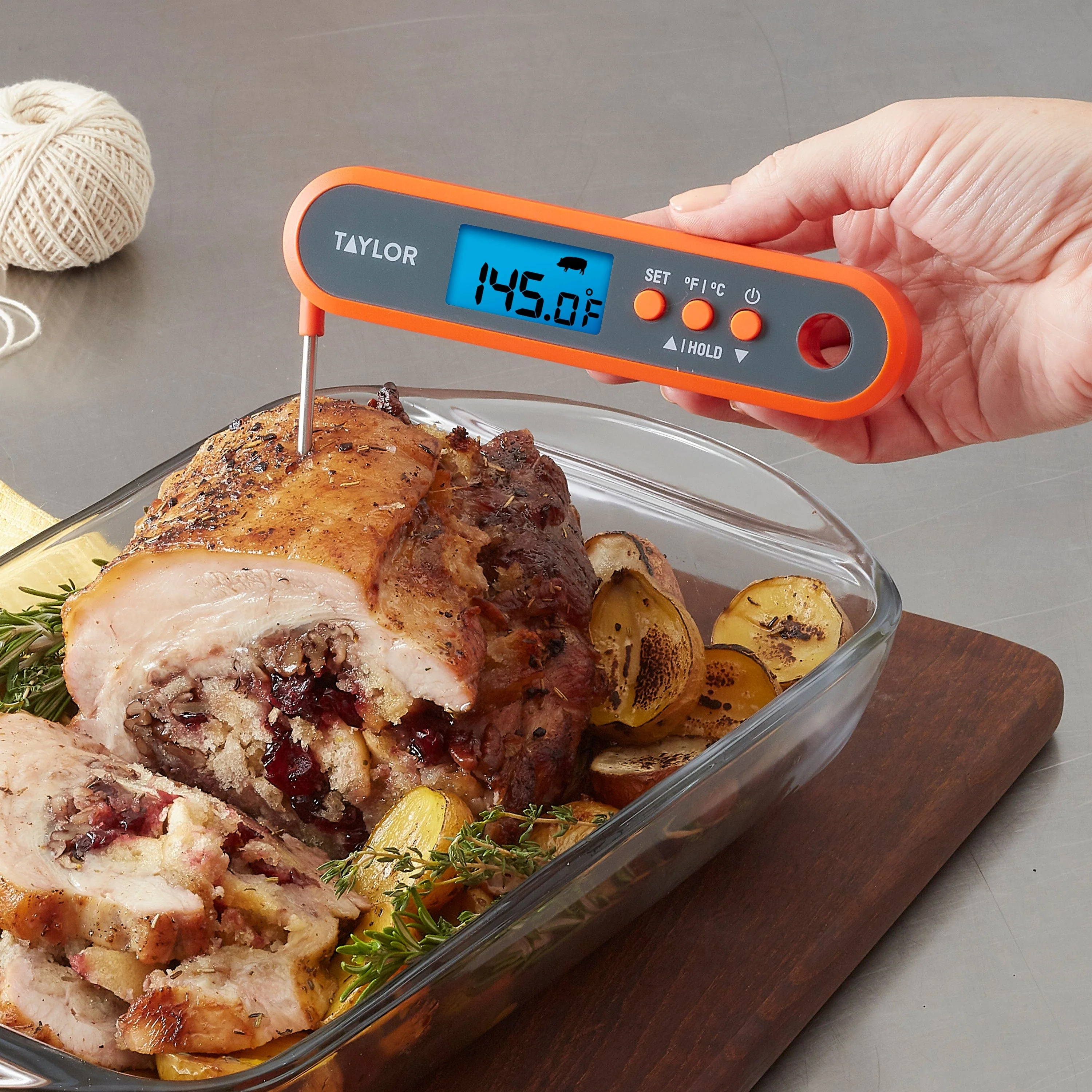 Digital Waterproof Thermometer, with a Folding Probe - Image 4