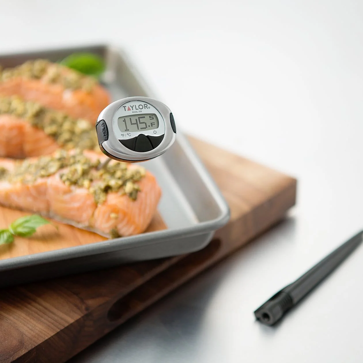 PRO Digital Instant Read Thermometer - Image 3